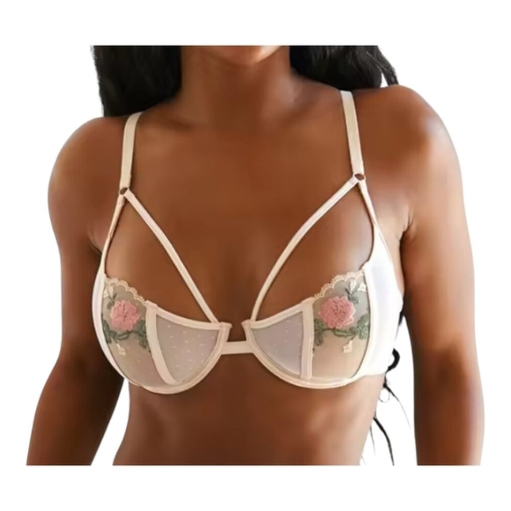 NWT Boutique Gorgeous Sexy Floral Embroidered Applique Mesh Lolita Bra S White